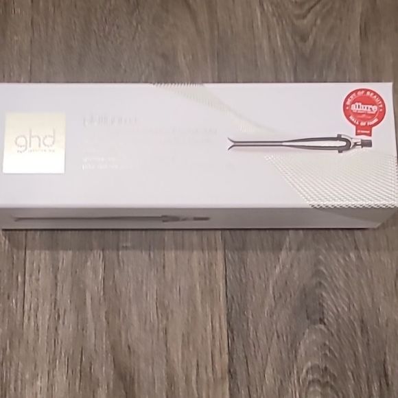 GHD Platinum + Professional Performance 1" Smart Styler - Picture 13 of 14